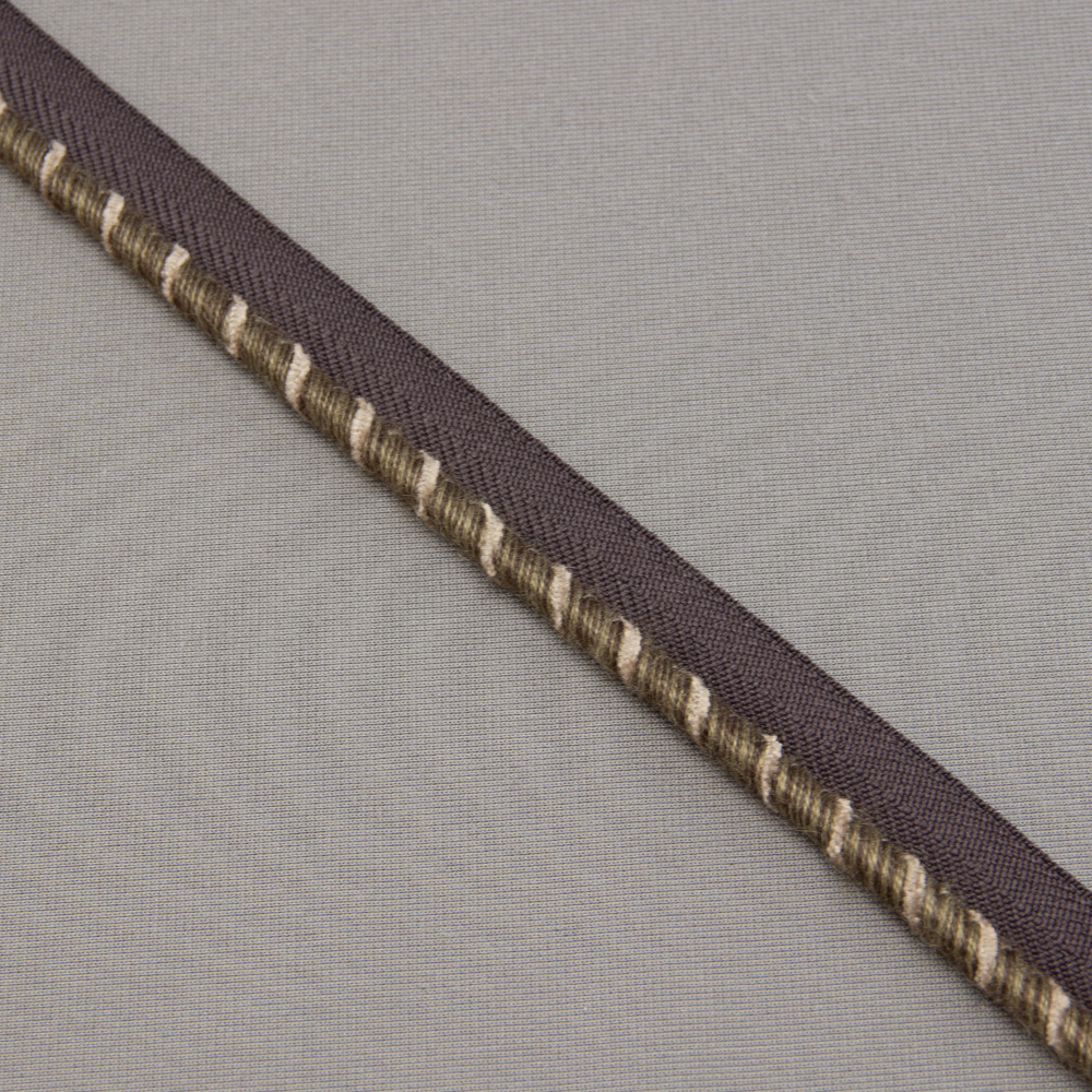 Кант отделочный XB-2218-4 "Stripes" светло-коричневый (1,6 см/d 0,5 см) (12,5 м)