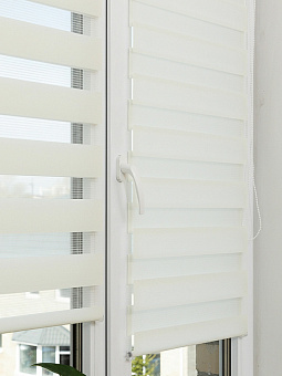 рулонные шторы «День-ночь»