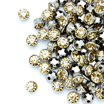 круглые пришивные стразы в металлической оправе