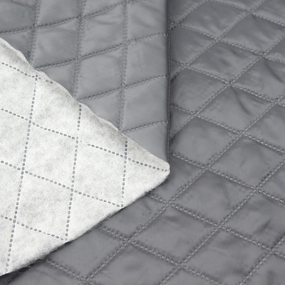 Термостежка 374 Темно-серый "ромб большой 4х4см" (синт. 100 г, 100% пэ, подкл. 190Т) 150 см/50 м