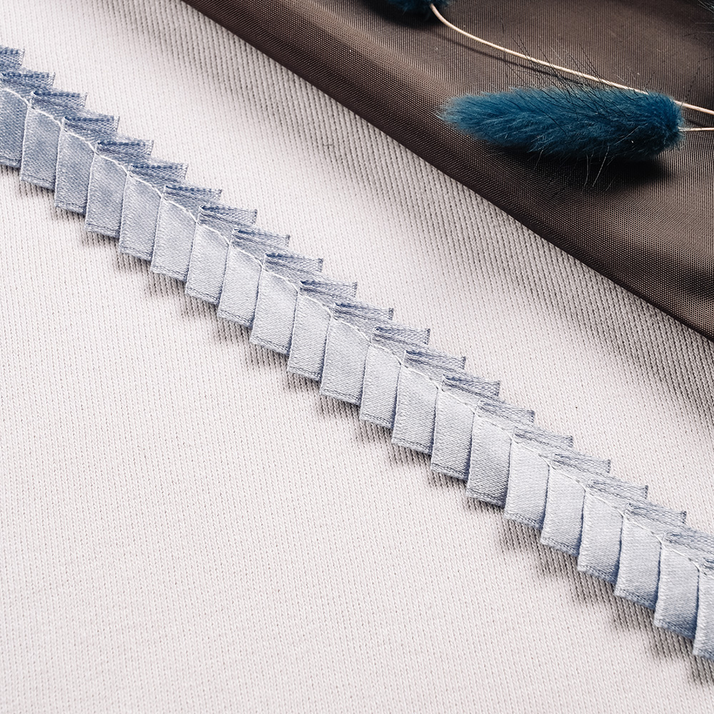 Тесьма-оборка 201201HT-3 серый (GCC319) (22,86 м)