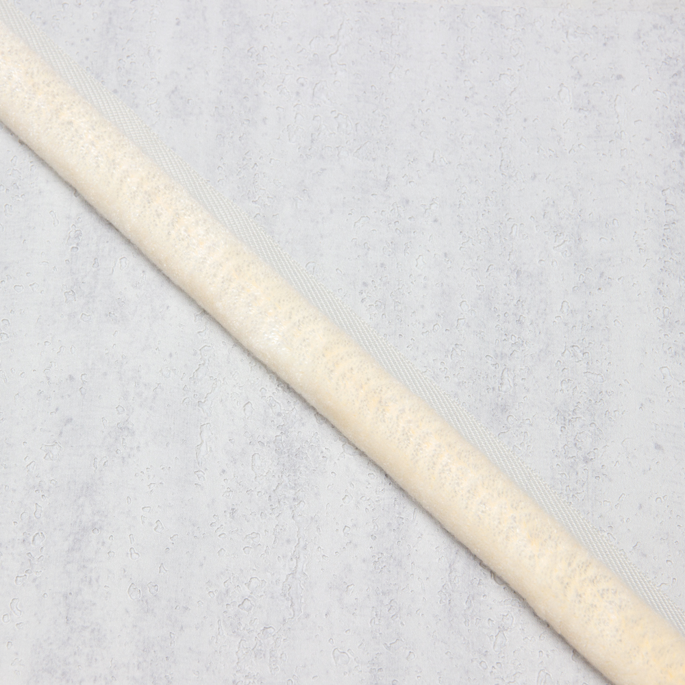 Кант пушистый XB-703-7/Big белый (ширина 2,5 см с декором, d 1,5 см) (12,5 м)