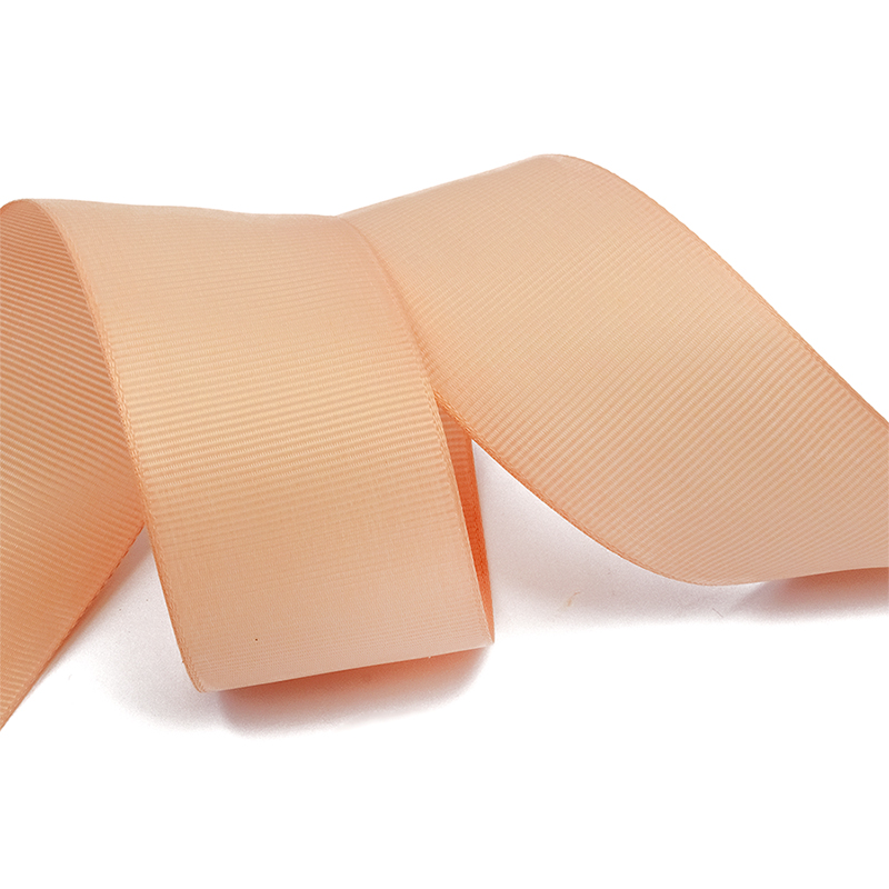 Лента репсовая 50 мм №813 пудровый (27,42 м)