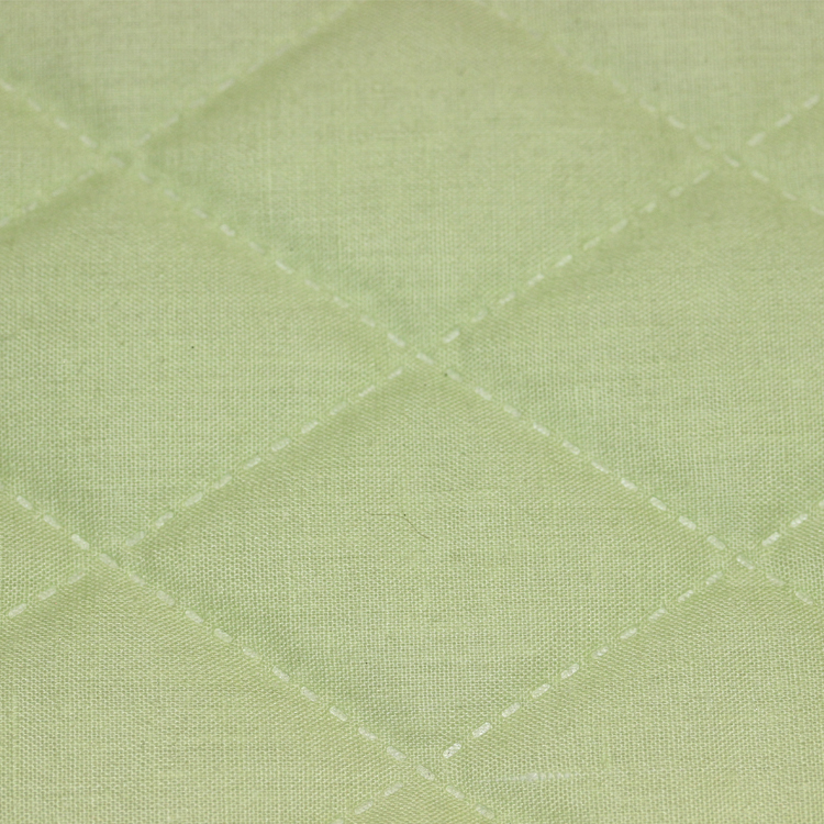 Термостежка из поликоттона "РОМБ" (5 х 5 см, синт.100 г, ткань115 г) 602223 салатовая 220 см/30 м
