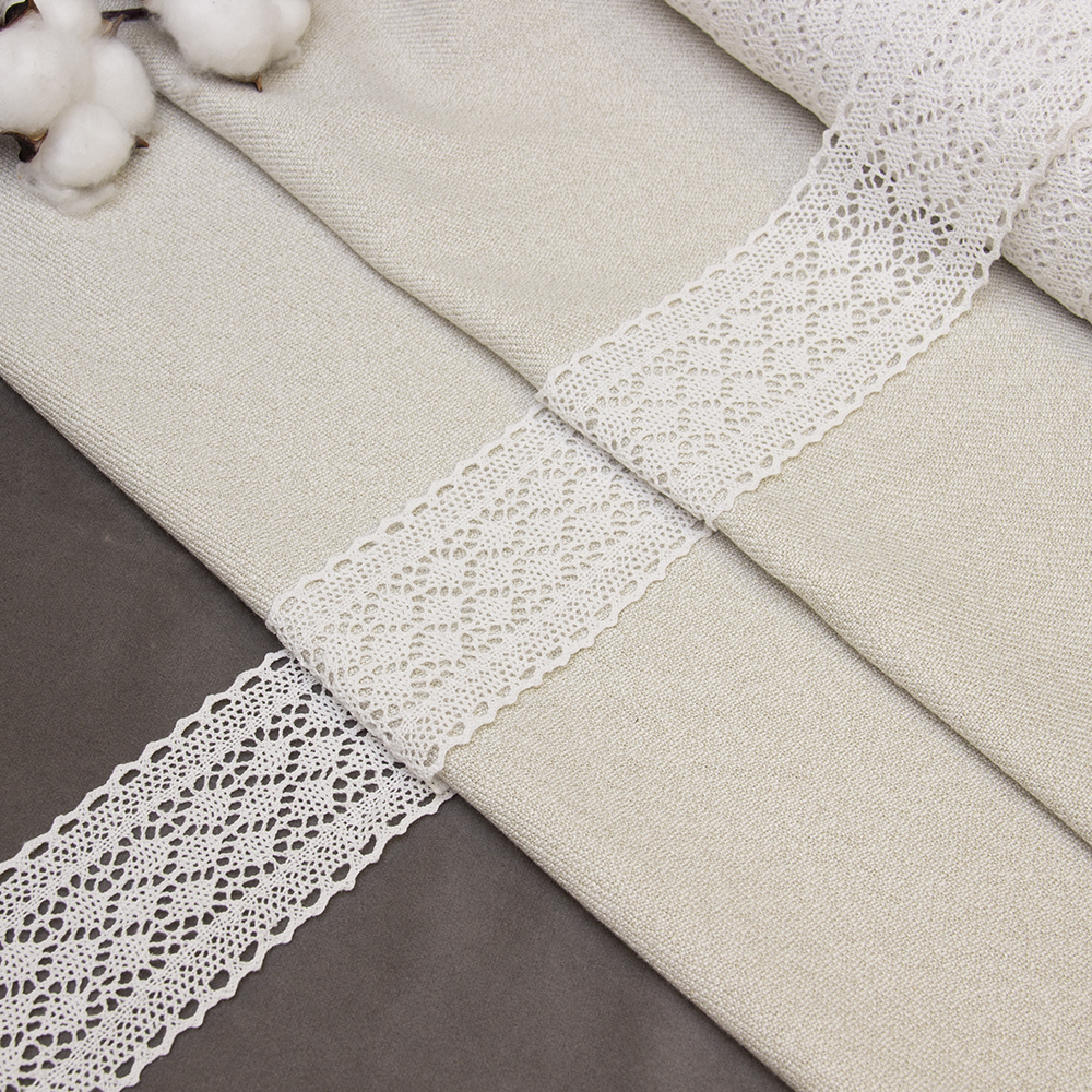 Кружево вязаное 3906 белый 80%ХЛ, 20%ПЭ (шир. 65 мм,  91,44 м/22,86 м)