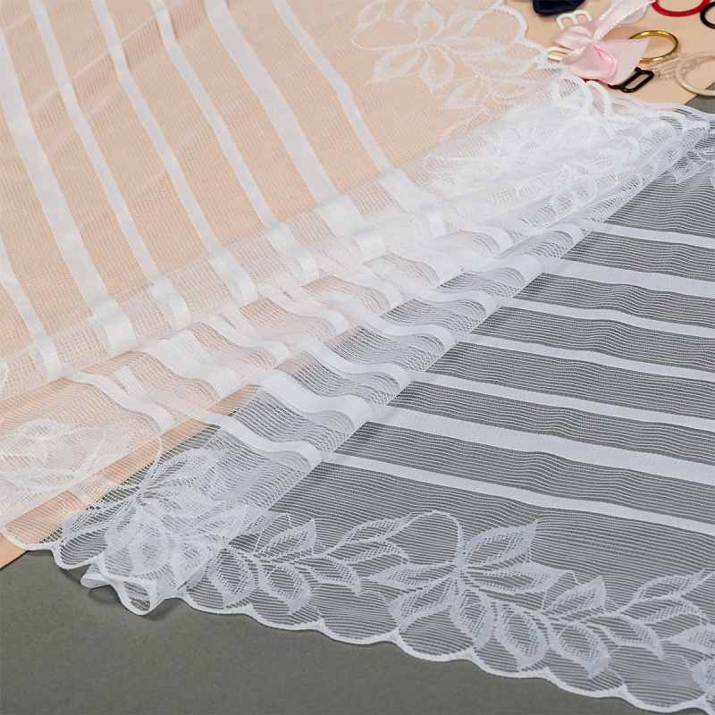 Кружево эластичное 103.8023 белый, 230 мм/10 м