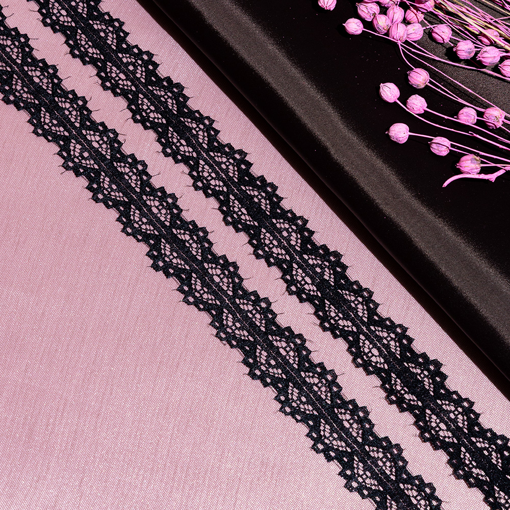 Кружево капроновое 153-2 черный, 2.5 см, (274,32 м/22,86 м)