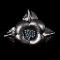 Цветы из кожзама HE1235-4 темно-серый (25 шт.)