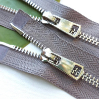 Металлическая молния ТИТАН разъемная 85 см Т5 (ТТ) (2 замка) никель/темно-серый (10 шт)