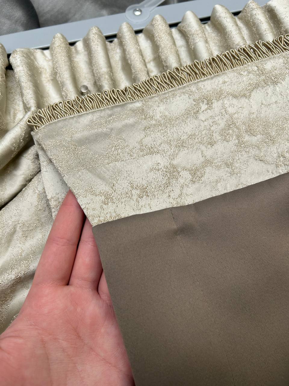Кант с ресничками шторный "Букле" ER01-83-CREAM MirTex песочный (3 см/12,5 м)