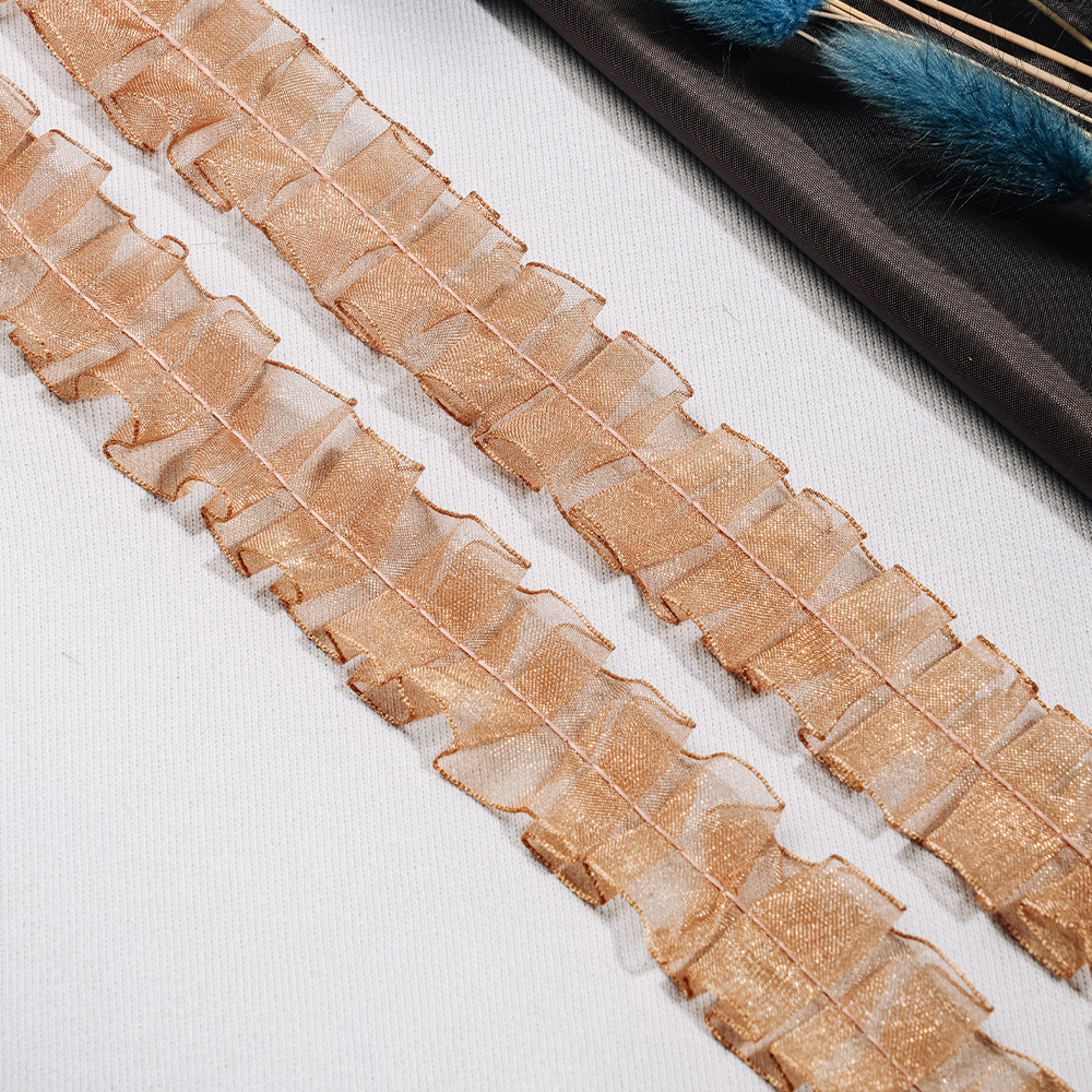 Тесьма-оборка 031-HT1093 светло-коричневый (25 ярд)