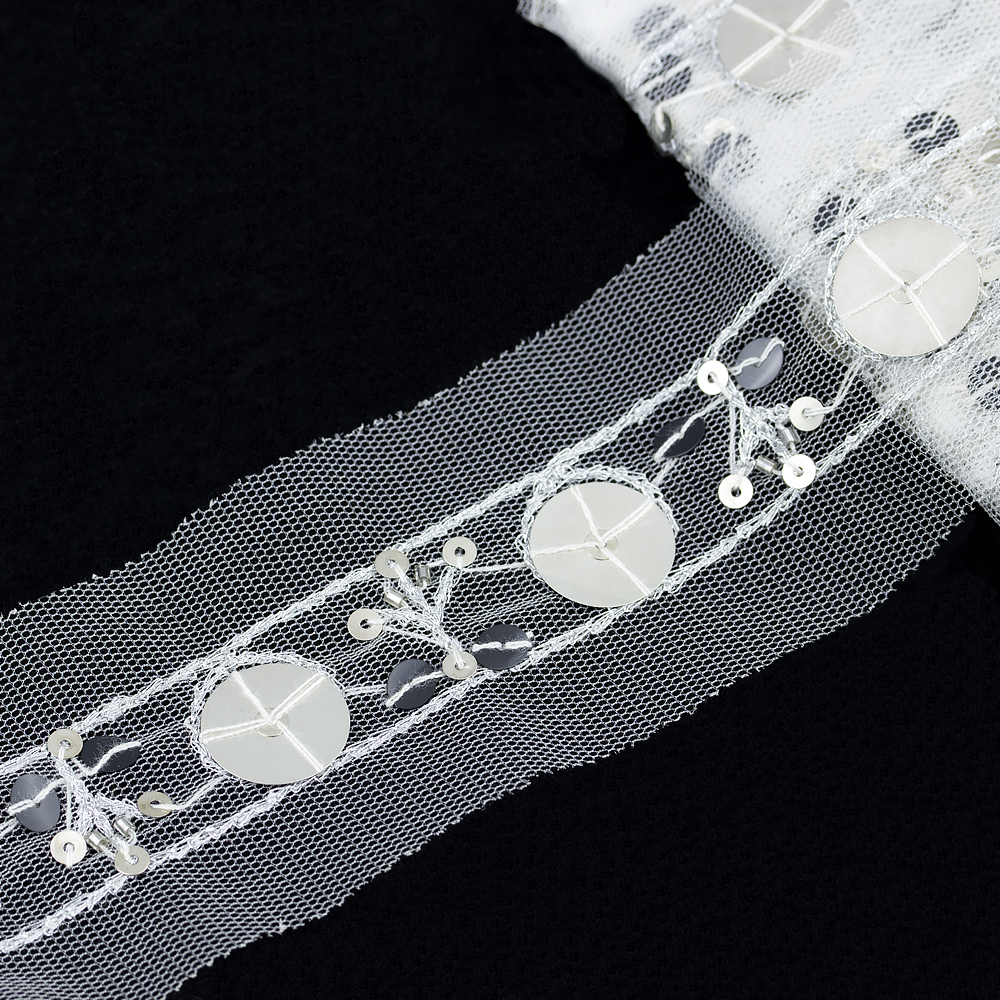 Тесьма с монистами FY179 белый/серебро (15 ярд.)