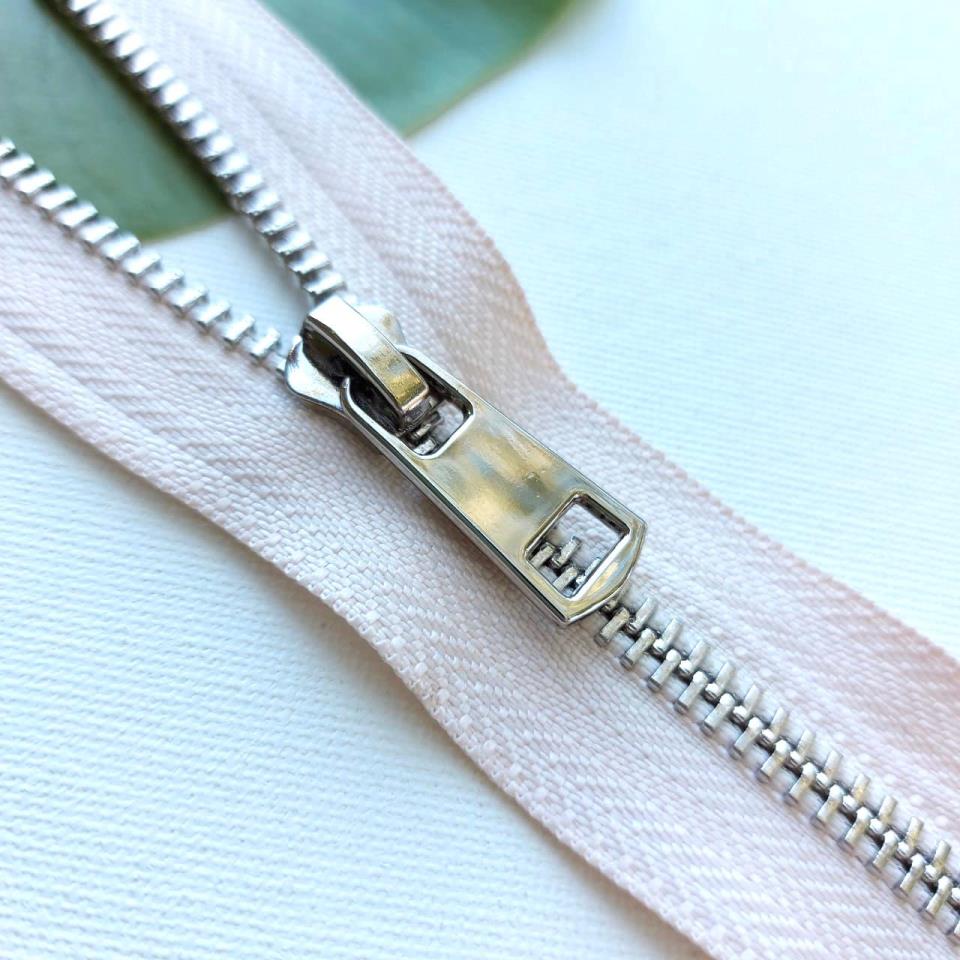 Металлическая молния ТИТАН неразъемная 18 см Т5 (ТТ) (1 замок) никель/бежевый (10 шт)