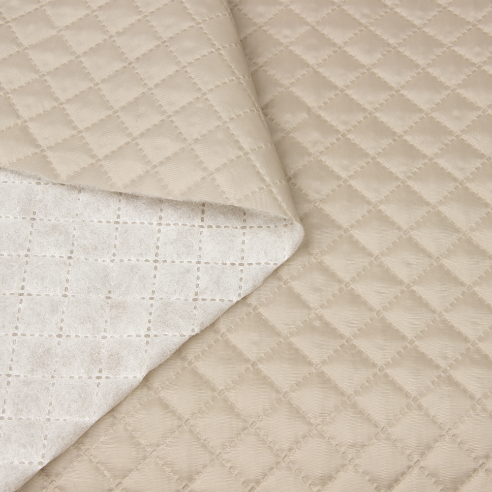 Термостежка 356 светлый серо-бежевый "ромб малый 2х2см" (синт. 100 г, 100% пэ) 150 см/50 м