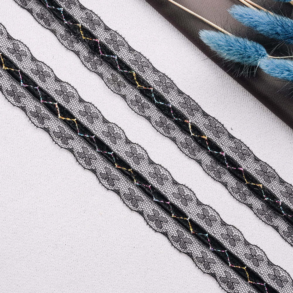 Тесьма с люрексом 10A-UG1286 черный (45,72 м)