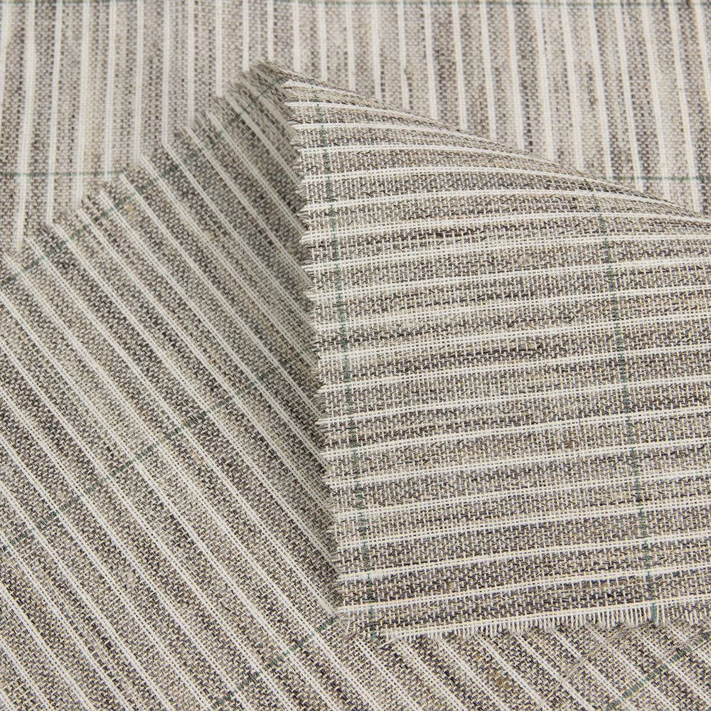 Бортовка неклеевая WJ9206 natural Mirtex 170±5 г/кв.м (150 см/50м/23%хб, 33%волос, 12%вис, 32%пэ)
