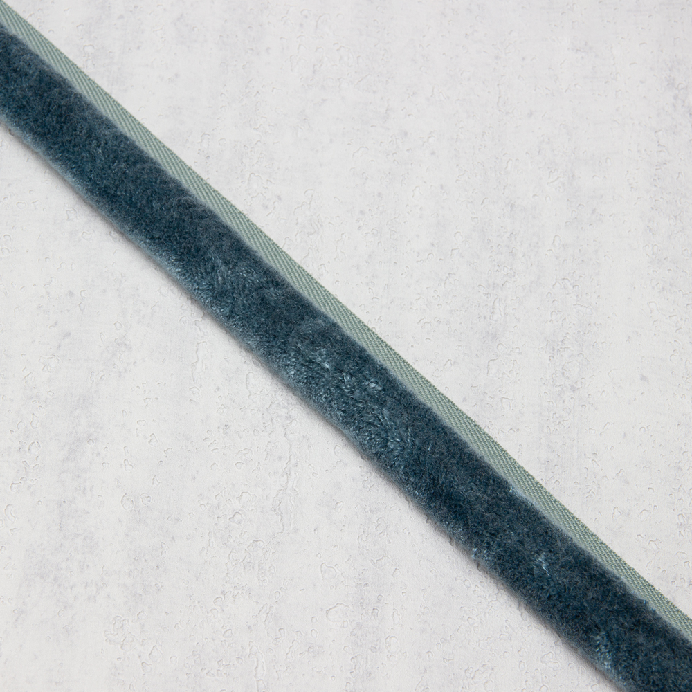 Кант пушистый XB-703-2/ Big пыльно-голубой (ширина 2,5 см с декором, d 1,5 см) (12,5 м)