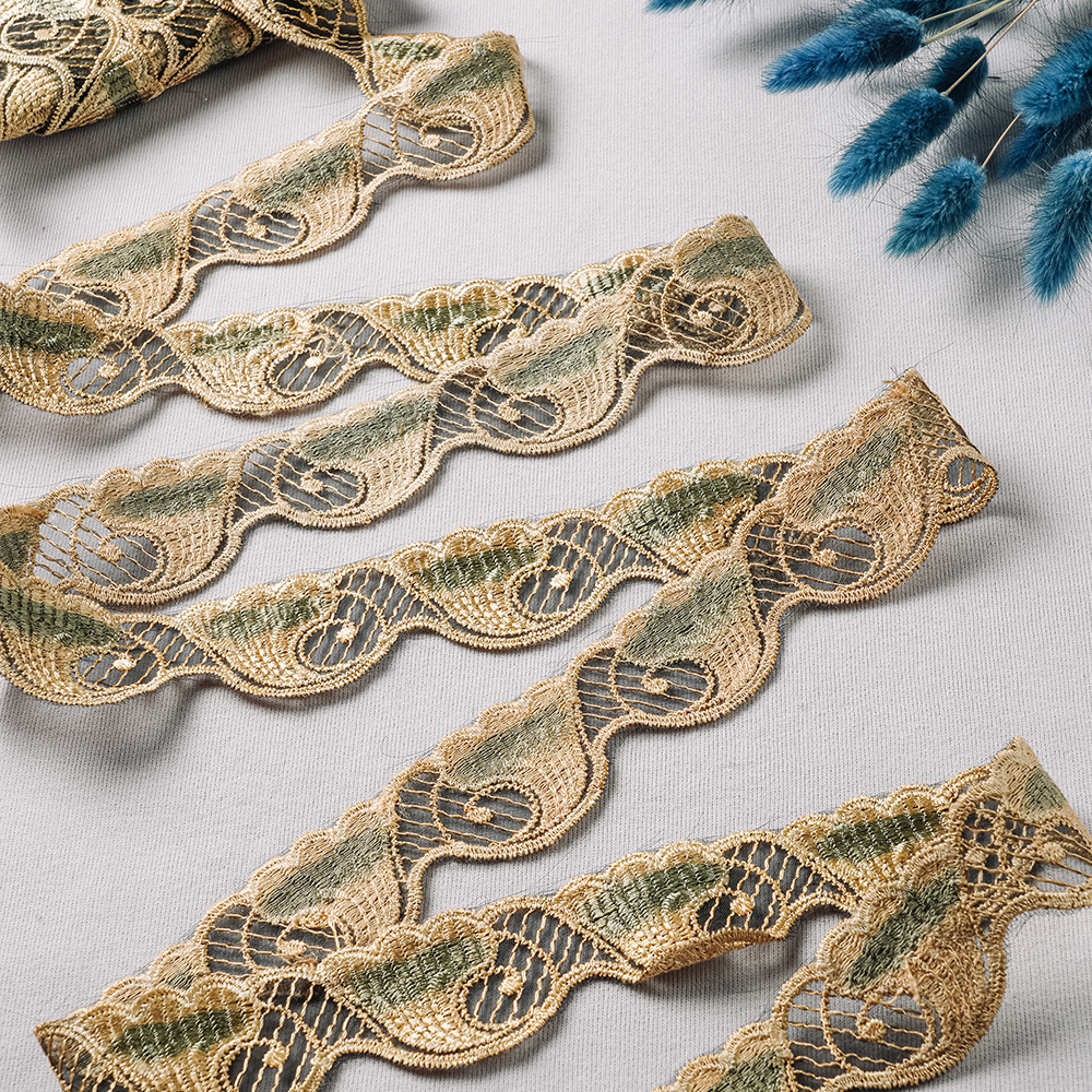 Тесьма 59812-D103 бежевый (ширина 4 см, уп. 13,716 м)