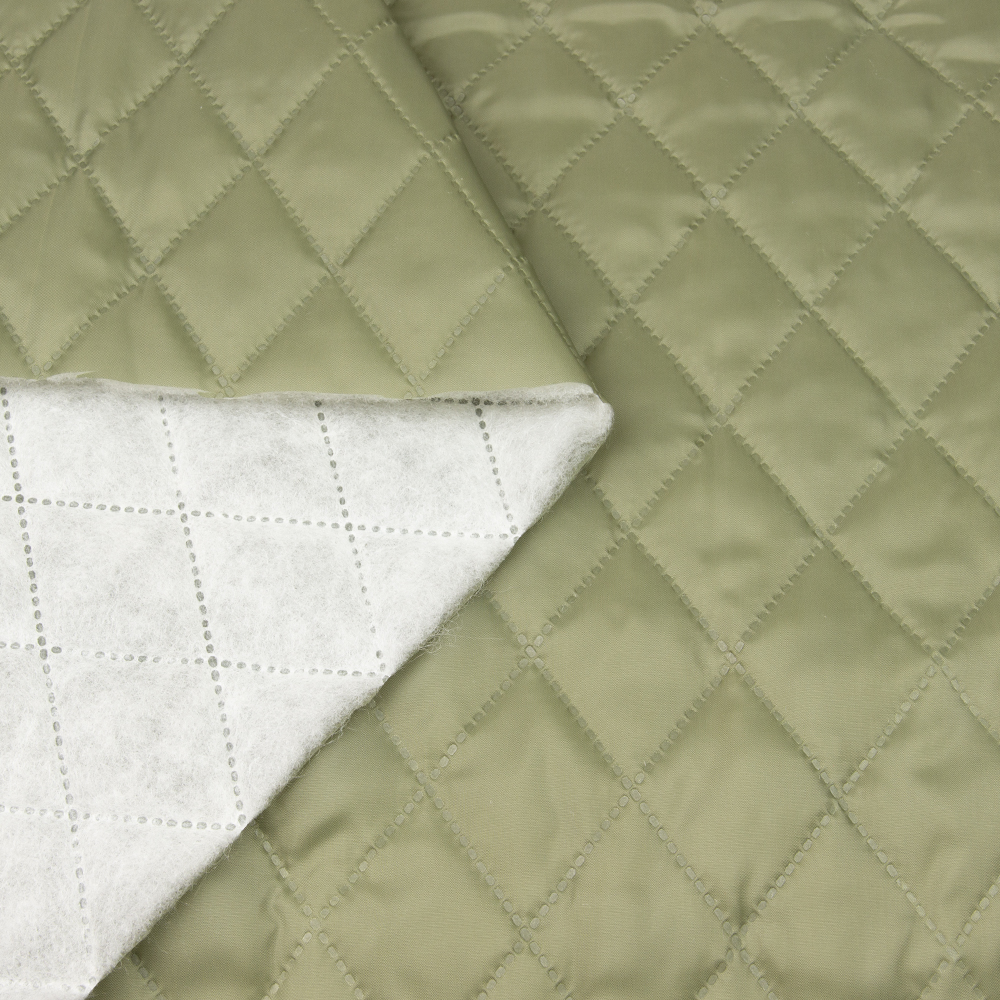 Термостежка 416 оливковый "ромб большой 4х4см" (синт. 100 г, 100% пэ, подкл. 190Т) 150 см/50 м