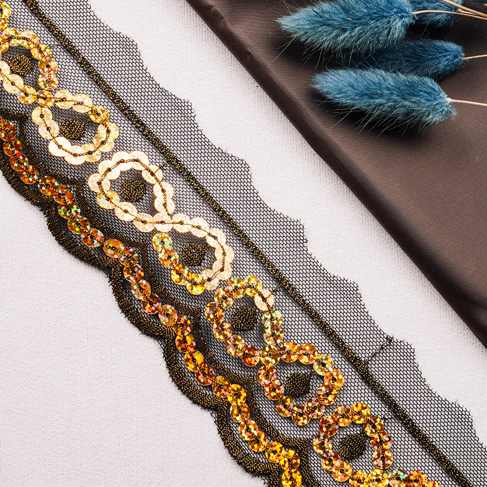 Тесьма с пайетками 85256-D103 золото (13,716 м)