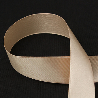 односторонняя атласная лента