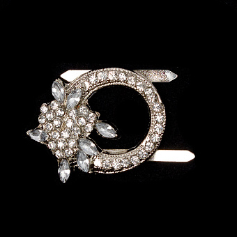 декоративная брошь