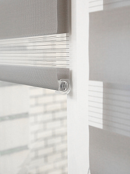 рулонные шторы «День-ночь»