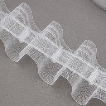 шторная лента с эффектом люверсов