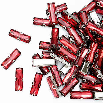 Стразы прямоугольные пришивные в металлической оправе стразы прямоугольные пришивные в металлической оправе