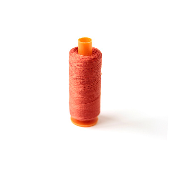 нитки полиэстер 40/2 бытовая намотка