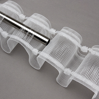 шторная лента с эффектом люверсов