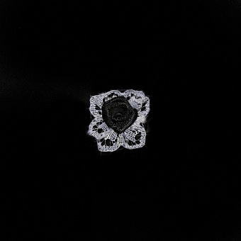 декоративное объемное украшение