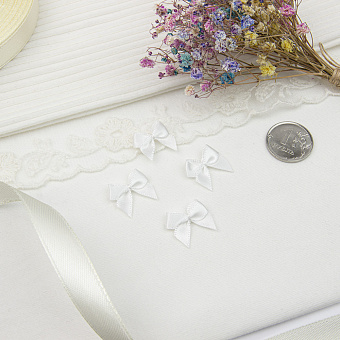 декоративное объемное украшение