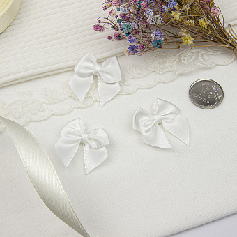 декоративное объемное украшение