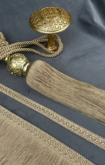 кисть-подхват для штор и портьер