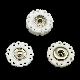 кнопки одежные декоративные