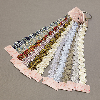 Каталог с образцами шторной фурнитуры каталог с образцами фурнитуры для штор